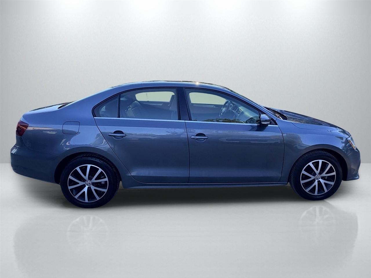 Volkswagen Jetta SE Auto 2017