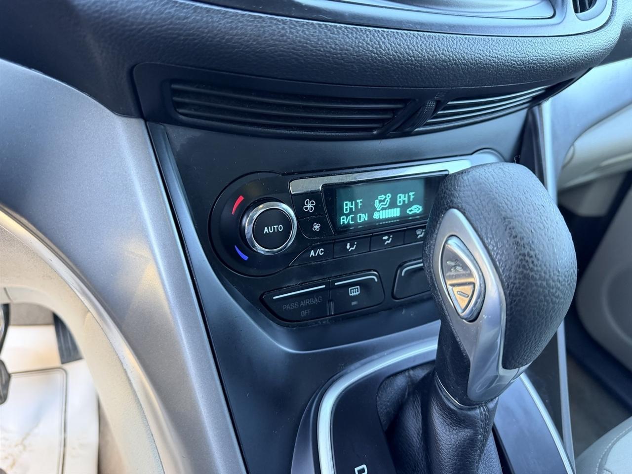 Ford Escape SE FWD 2013