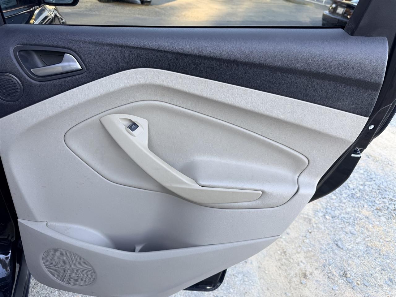 Ford Escape SE FWD 2013