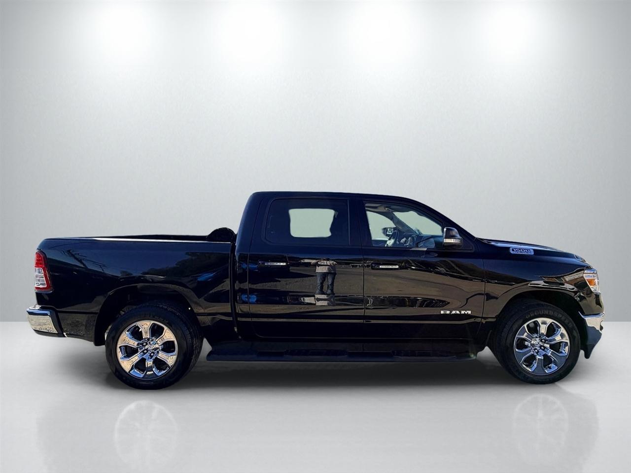 RAM 1500 Big Horn Crew Cab SWB 4WD 2020