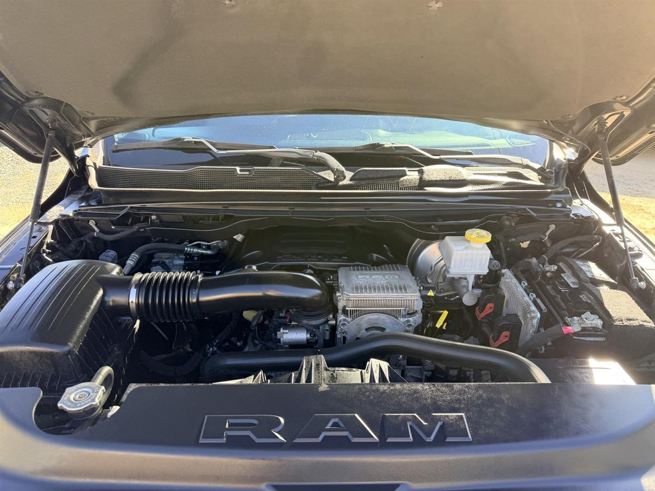 RAM 1500 Big Horn Crew Cab SWB 4WD 2020
