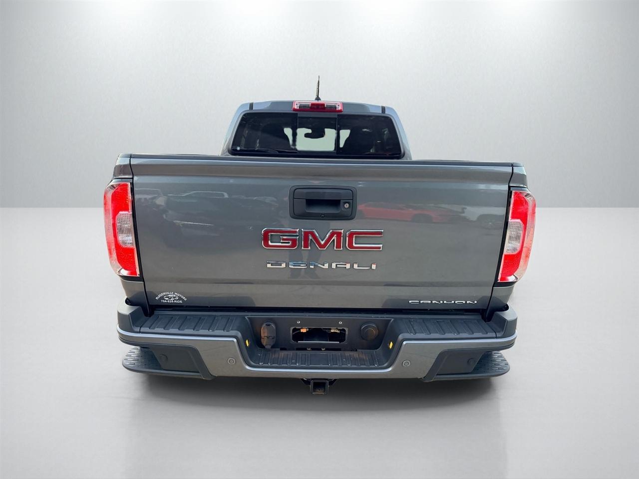 GMC Canyon Denali Crew Cab 4WD 2022