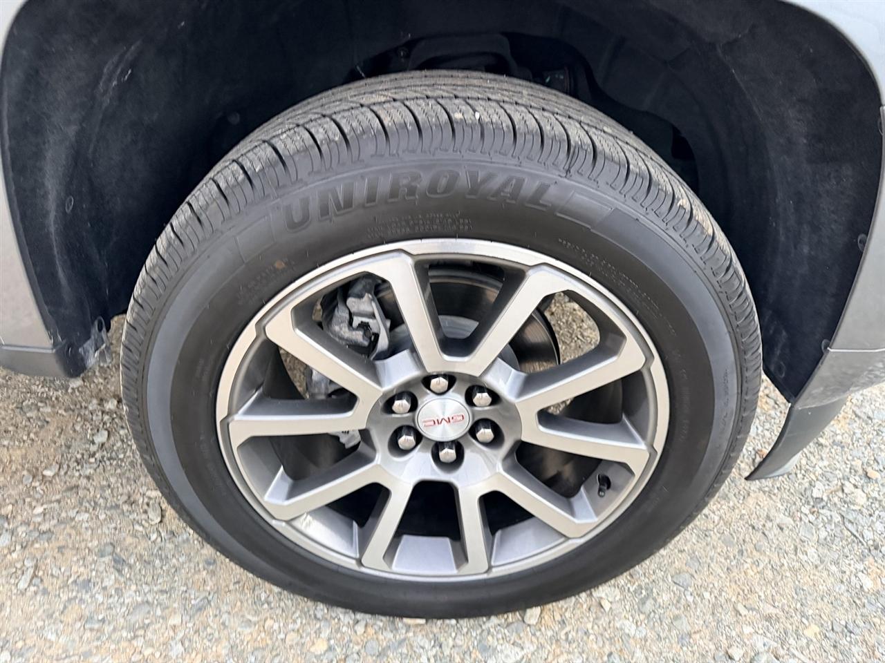 GMC Canyon Denali Crew Cab 4WD 2022