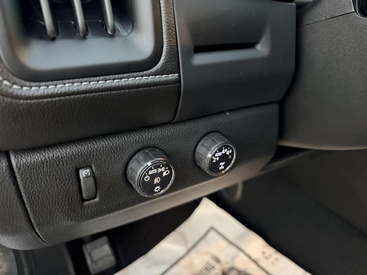 GMC Canyon Denali Crew Cab 4WD 2022