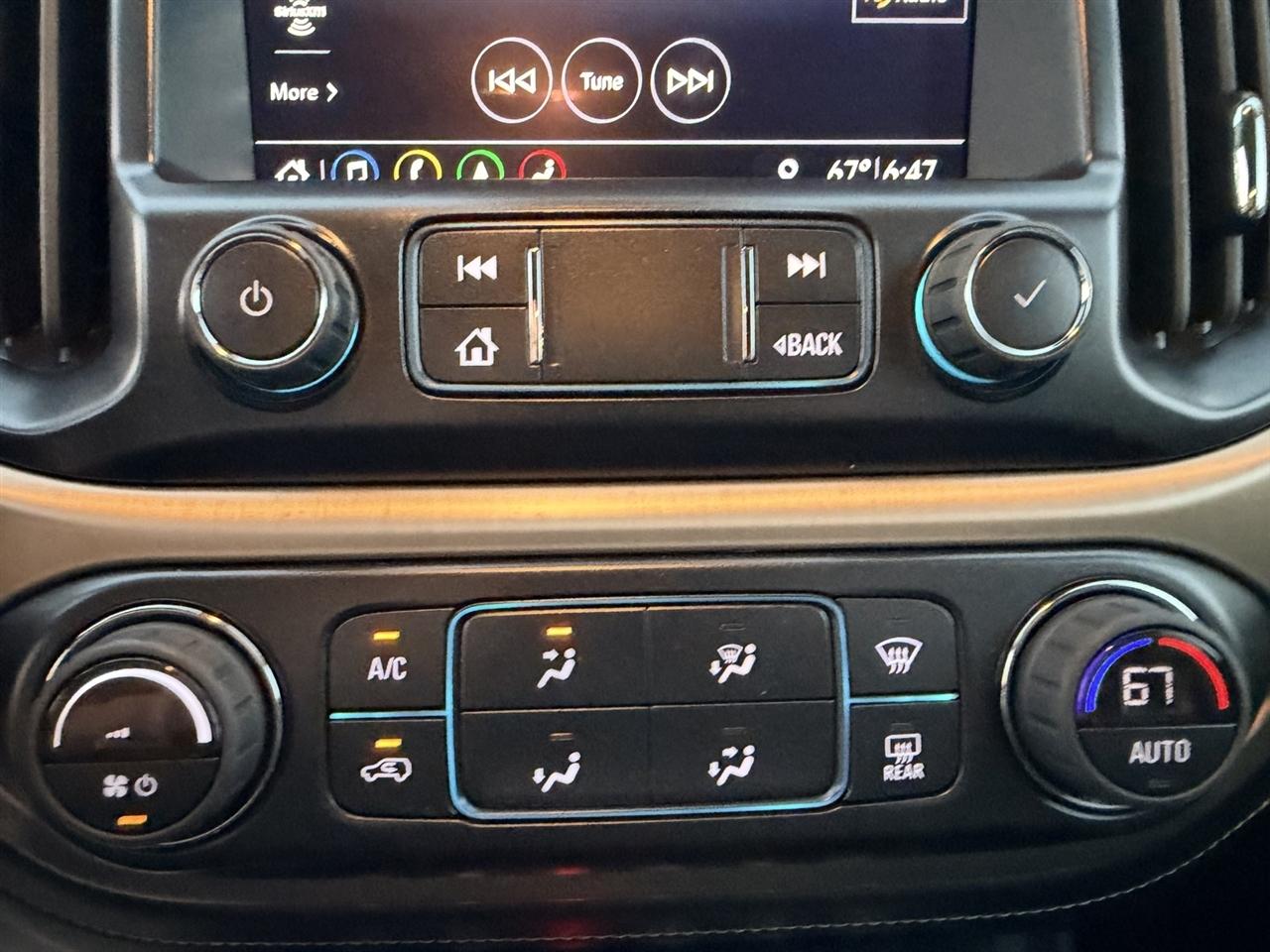 GMC Canyon Denali Crew Cab 4WD 2022