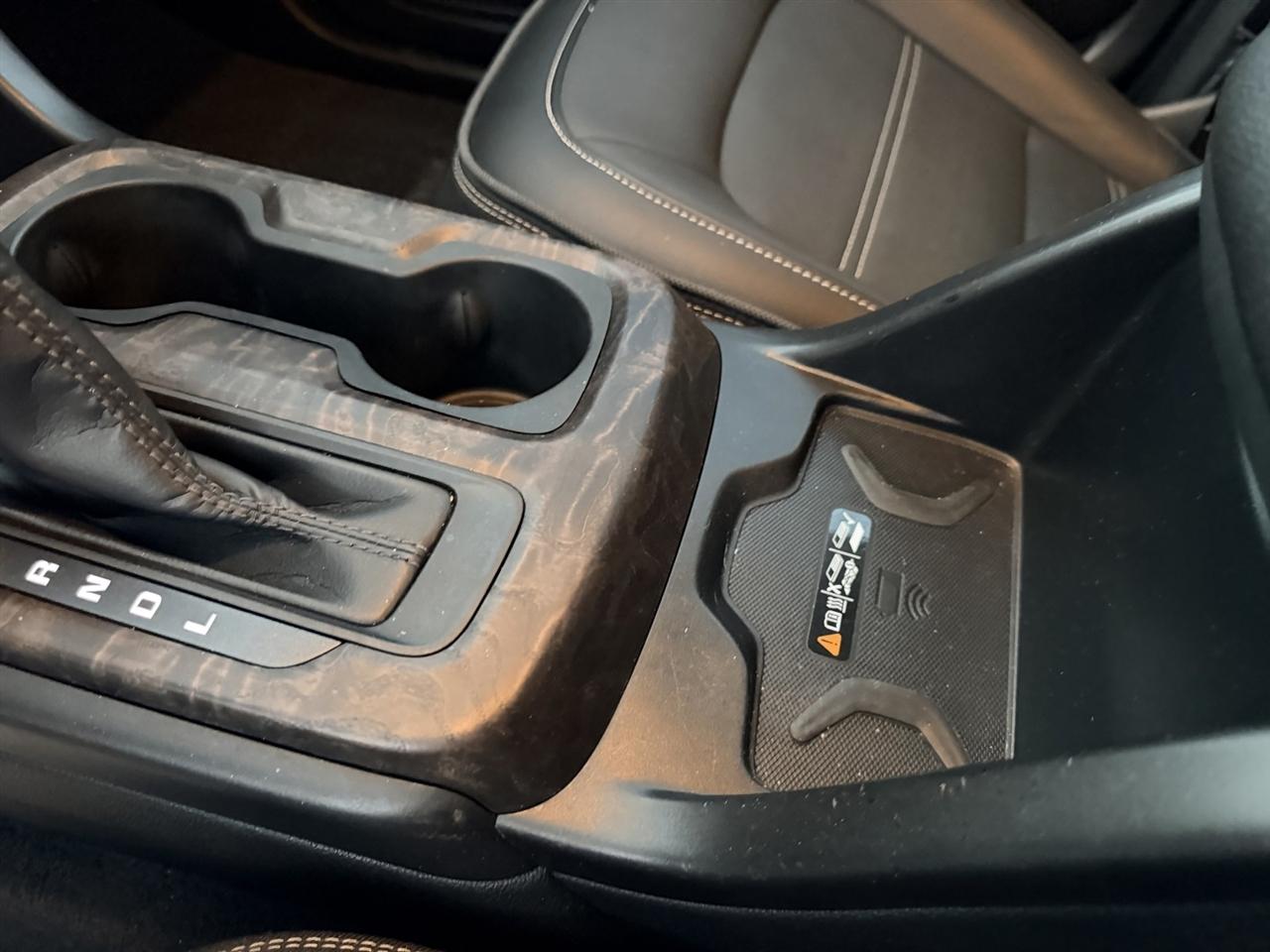 GMC Canyon Denali Crew Cab 4WD 2022