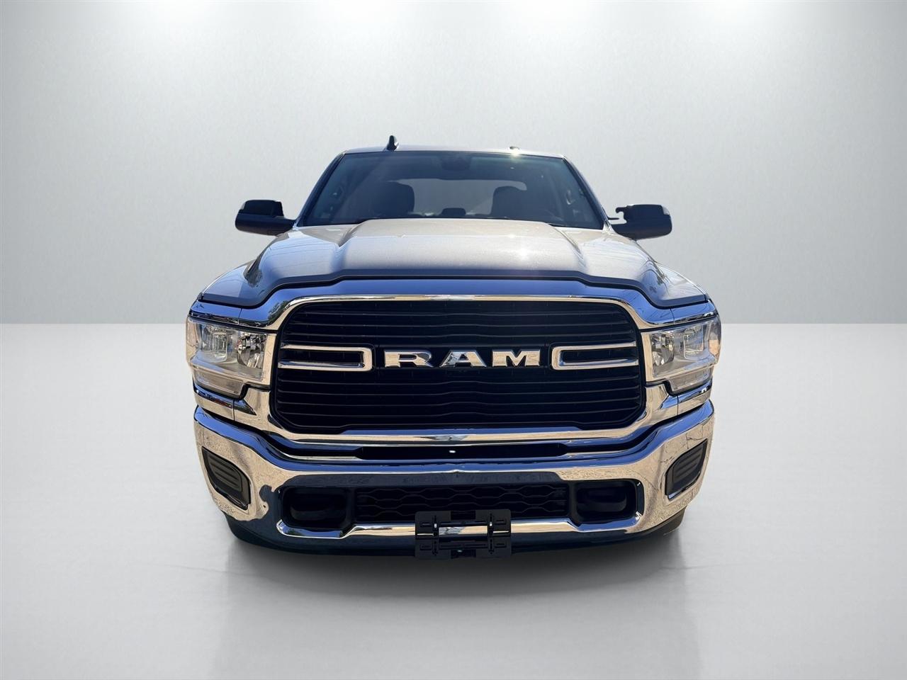 RAM 2500 Big Horn 4x2 Crew Cab 6'4" Box 2019