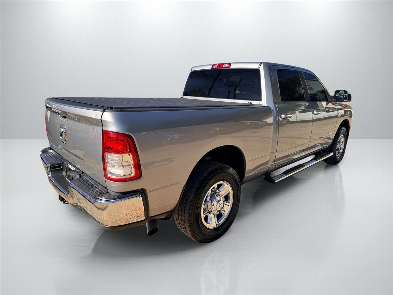 RAM 2500 Big Horn 4x2 Crew Cab 6'4" Box 2019