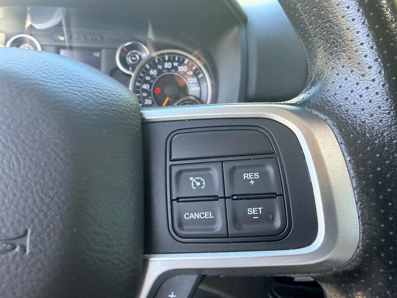 RAM 2500 Big Horn 4x2 Crew Cab 6'4" Box 2019