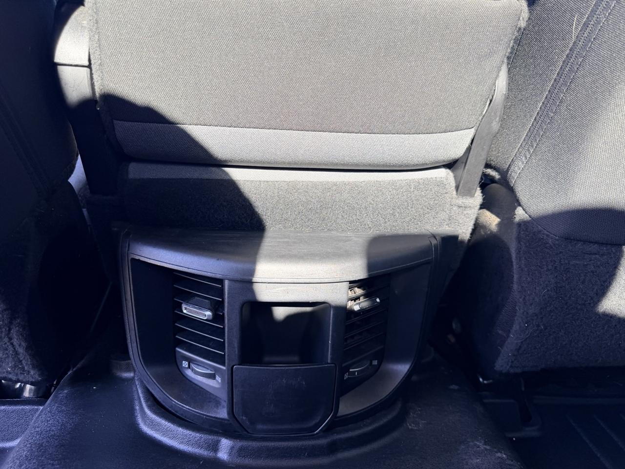 RAM 2500 Big Horn 4x2 Crew Cab 6'4" Box 2019