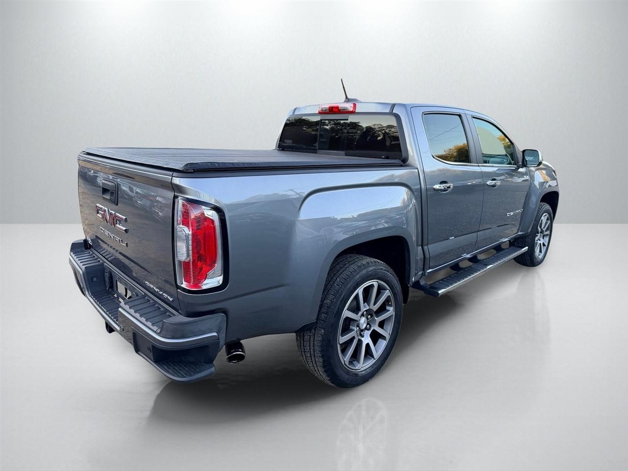 GMC Canyon Denali Crew Cab Long Box 4WD 2021