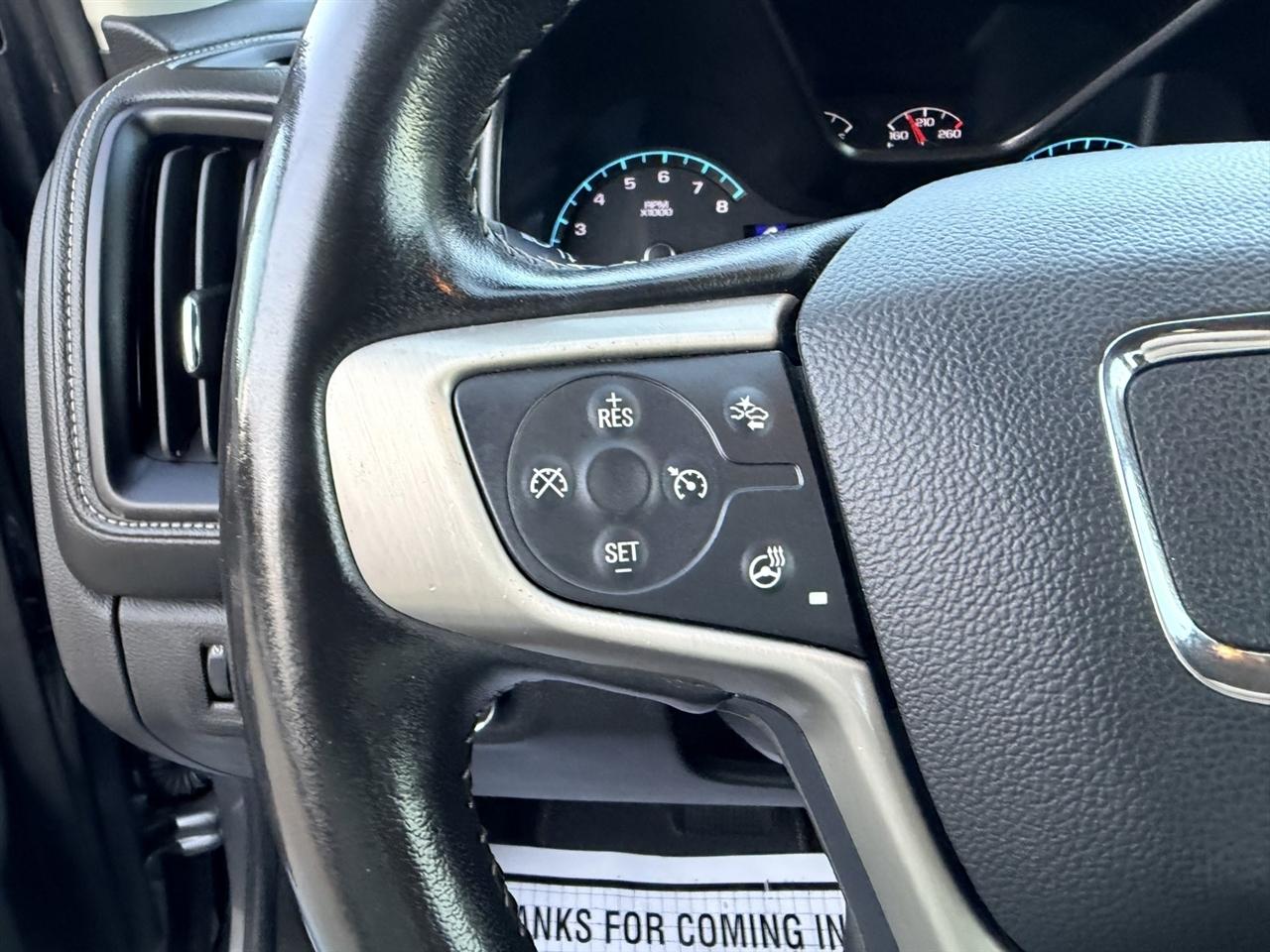 GMC Canyon Denali Crew Cab Long Box 4WD 2021