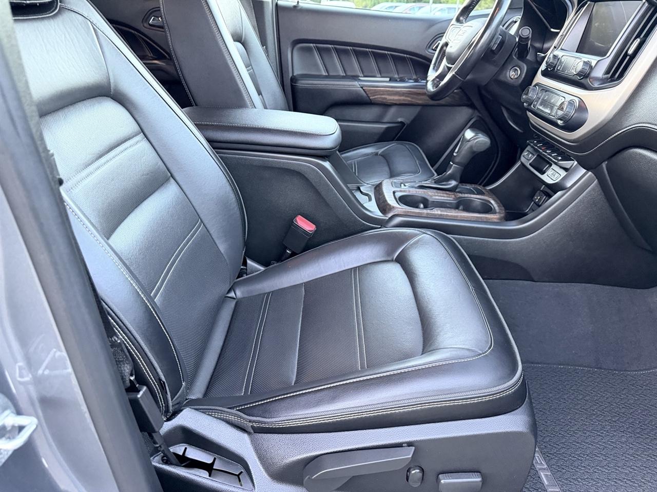 GMC Canyon Denali Crew Cab Long Box 4WD 2021