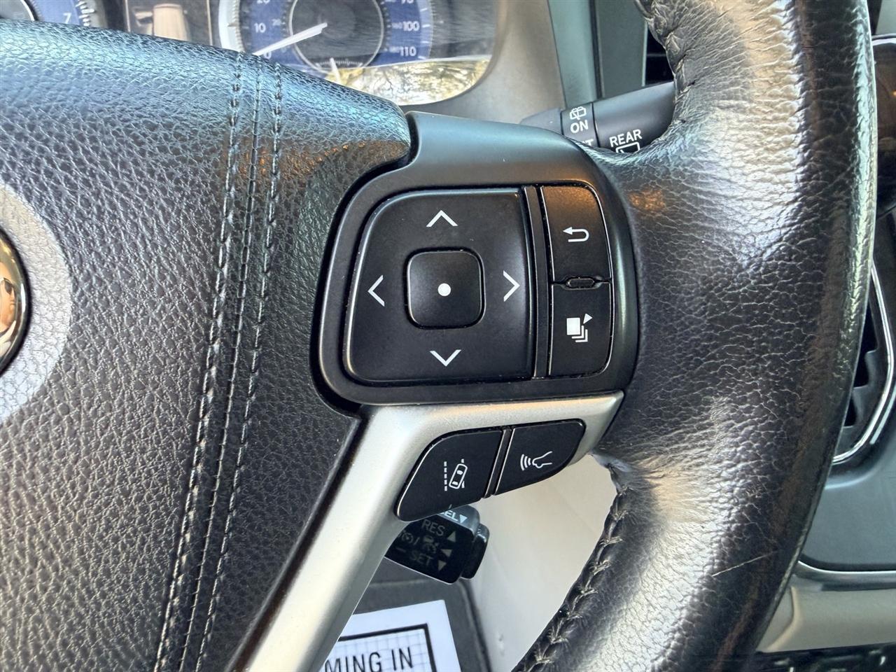Toyota Sienna Limited Premium 7-Passenger 2018