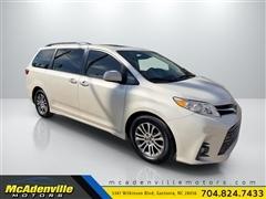 2018 Toyota Sienna 