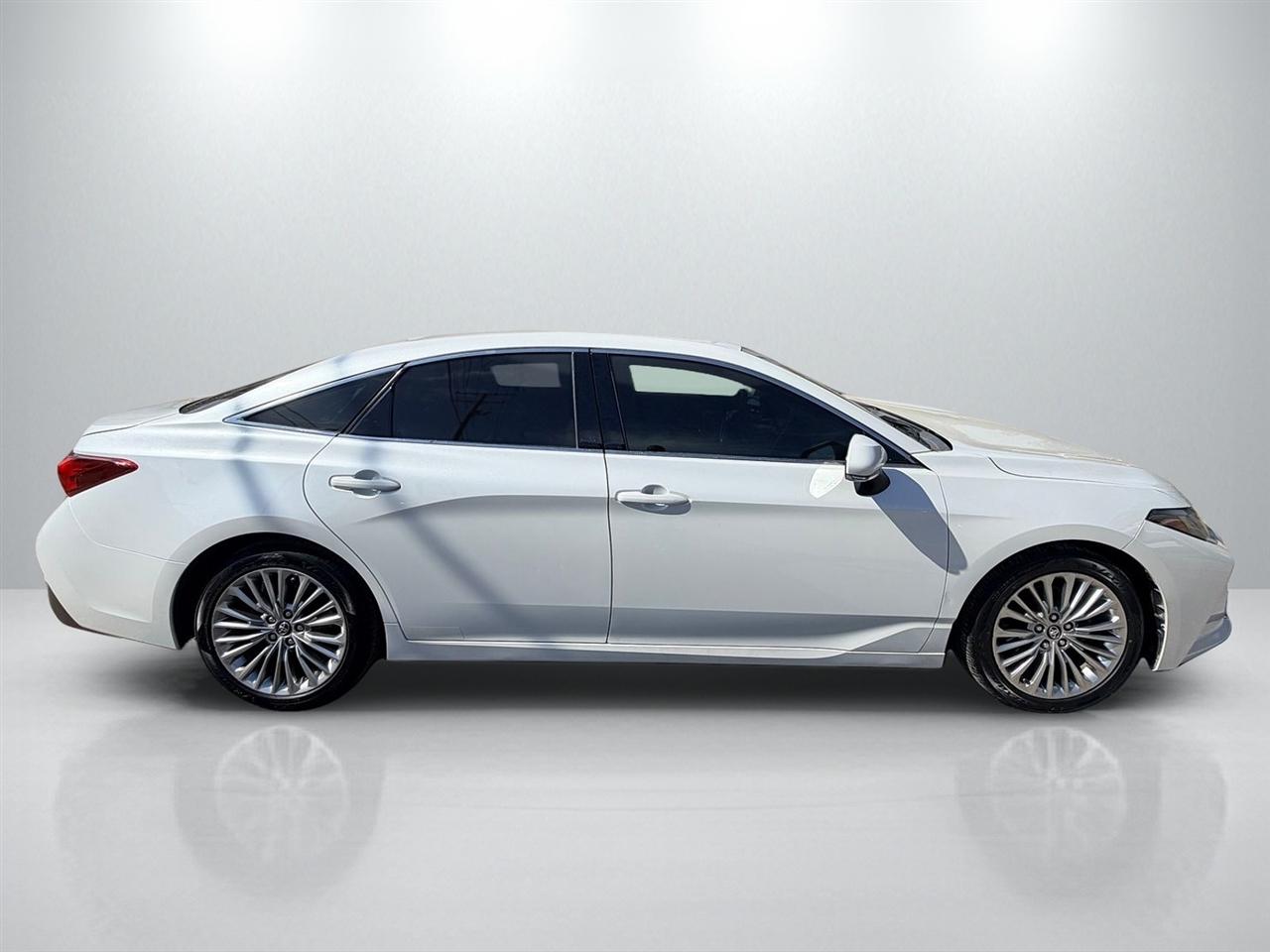 Toyota Avalon Limited 2019