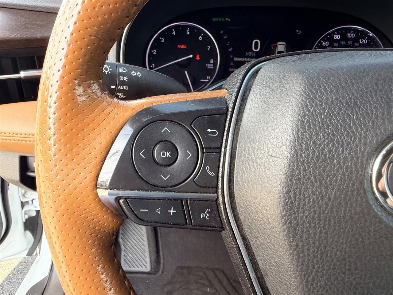 Toyota Avalon Limited 2019
