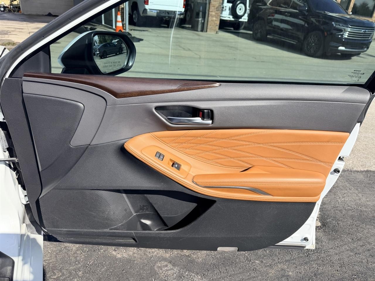 Toyota Avalon Limited 2019