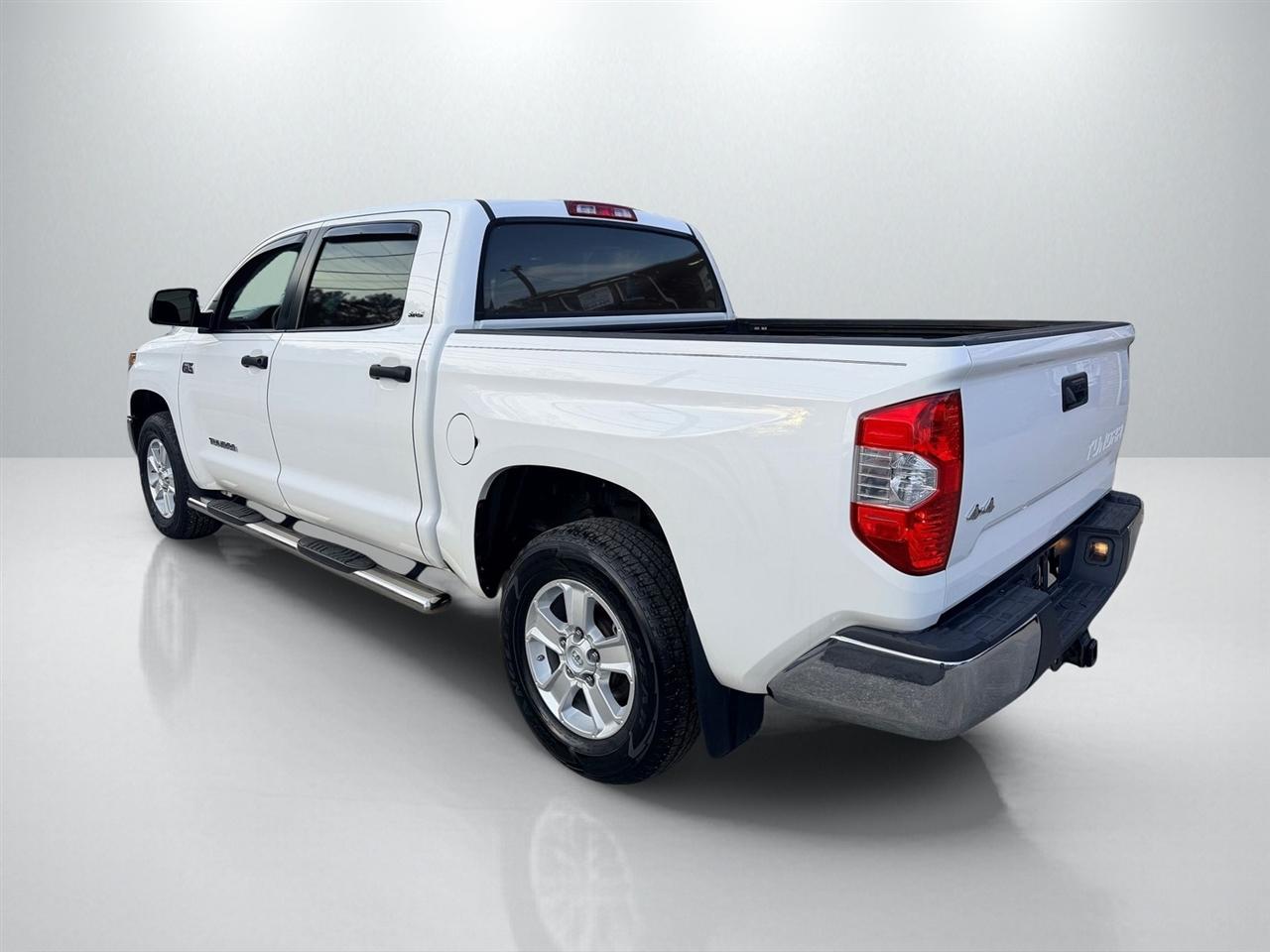 Toyota Tundra SR5 5.7L V8 CrewMax 4WD 2020
