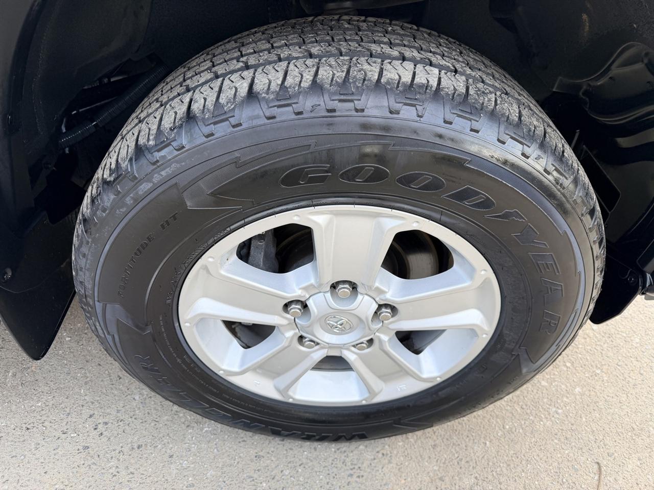 Toyota Tundra SR5 5.7L V8 CrewMax 4WD 2020
