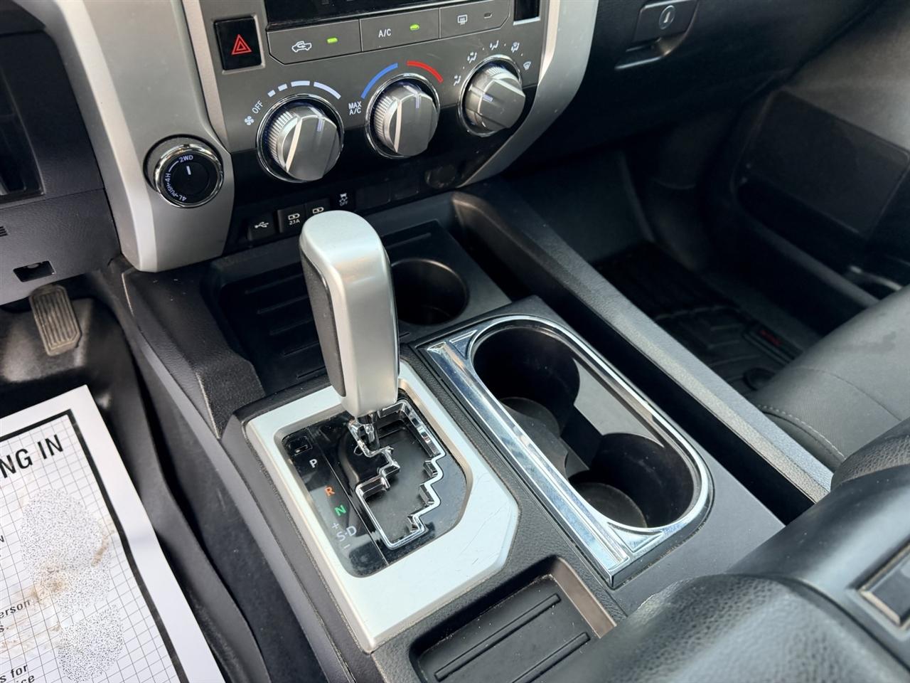 Toyota Tundra SR5 5.7L V8 CrewMax 4WD 2020