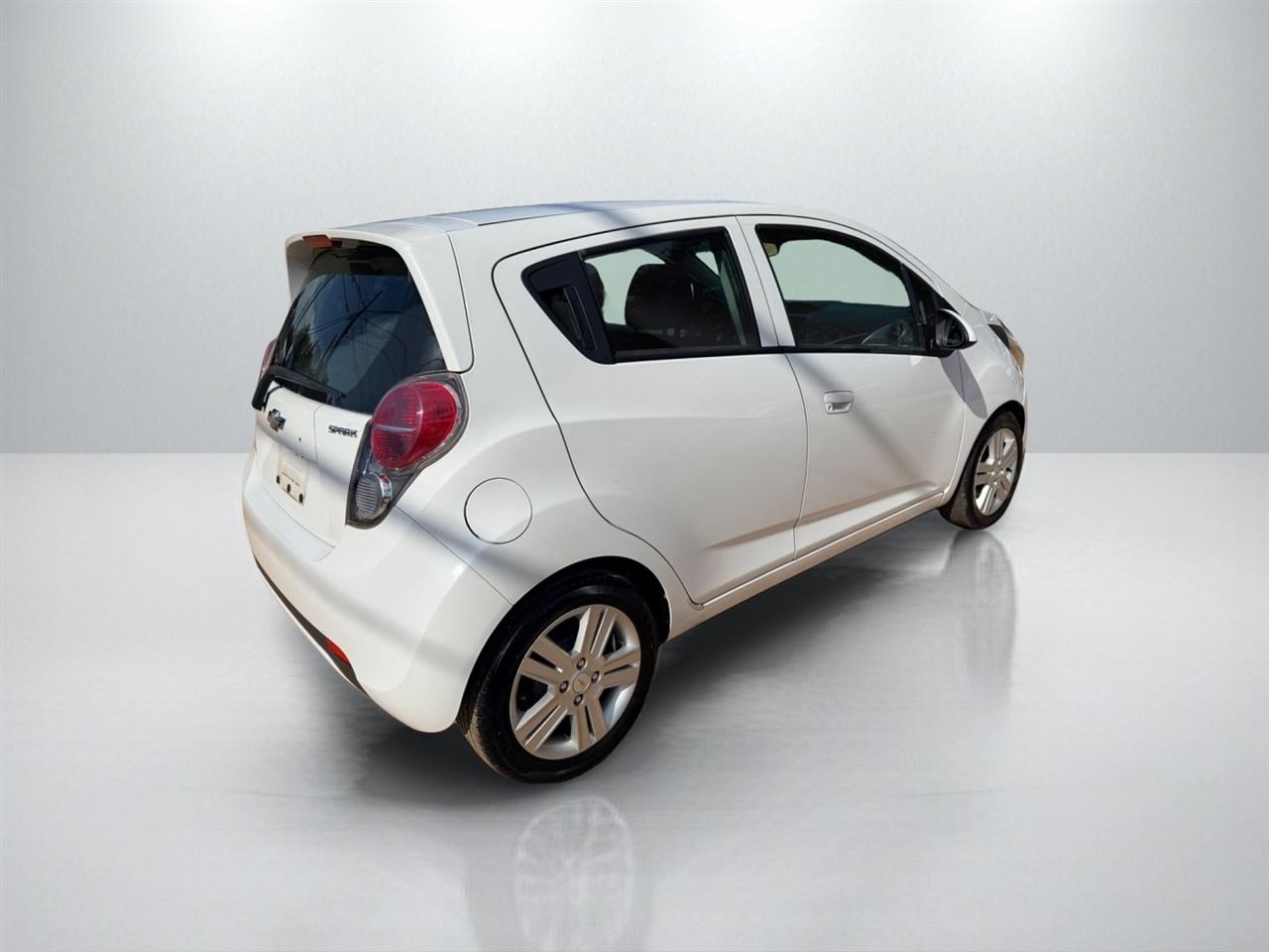 Chevrolet Spark LS CVT 2015