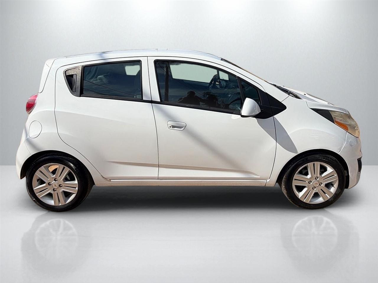Chevrolet Spark LS CVT 2015
