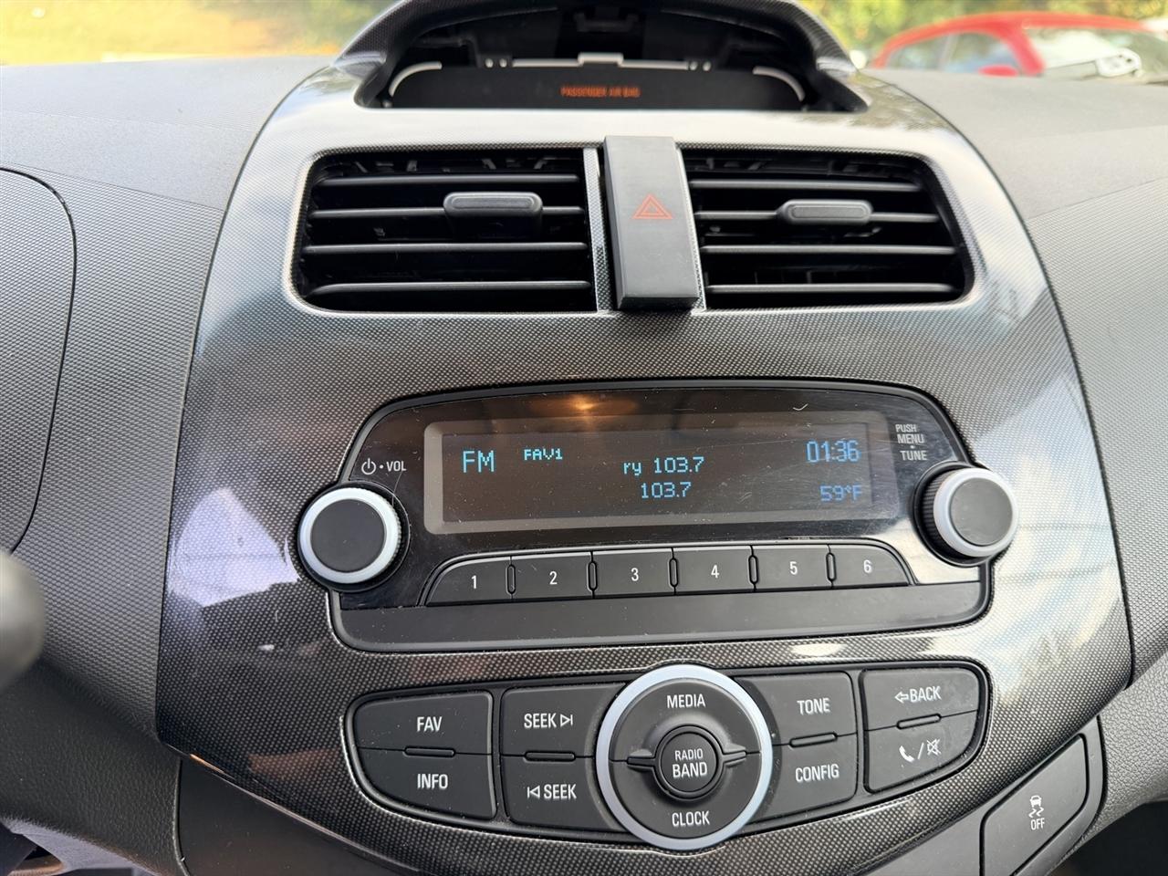 Chevrolet Spark LS CVT 2015