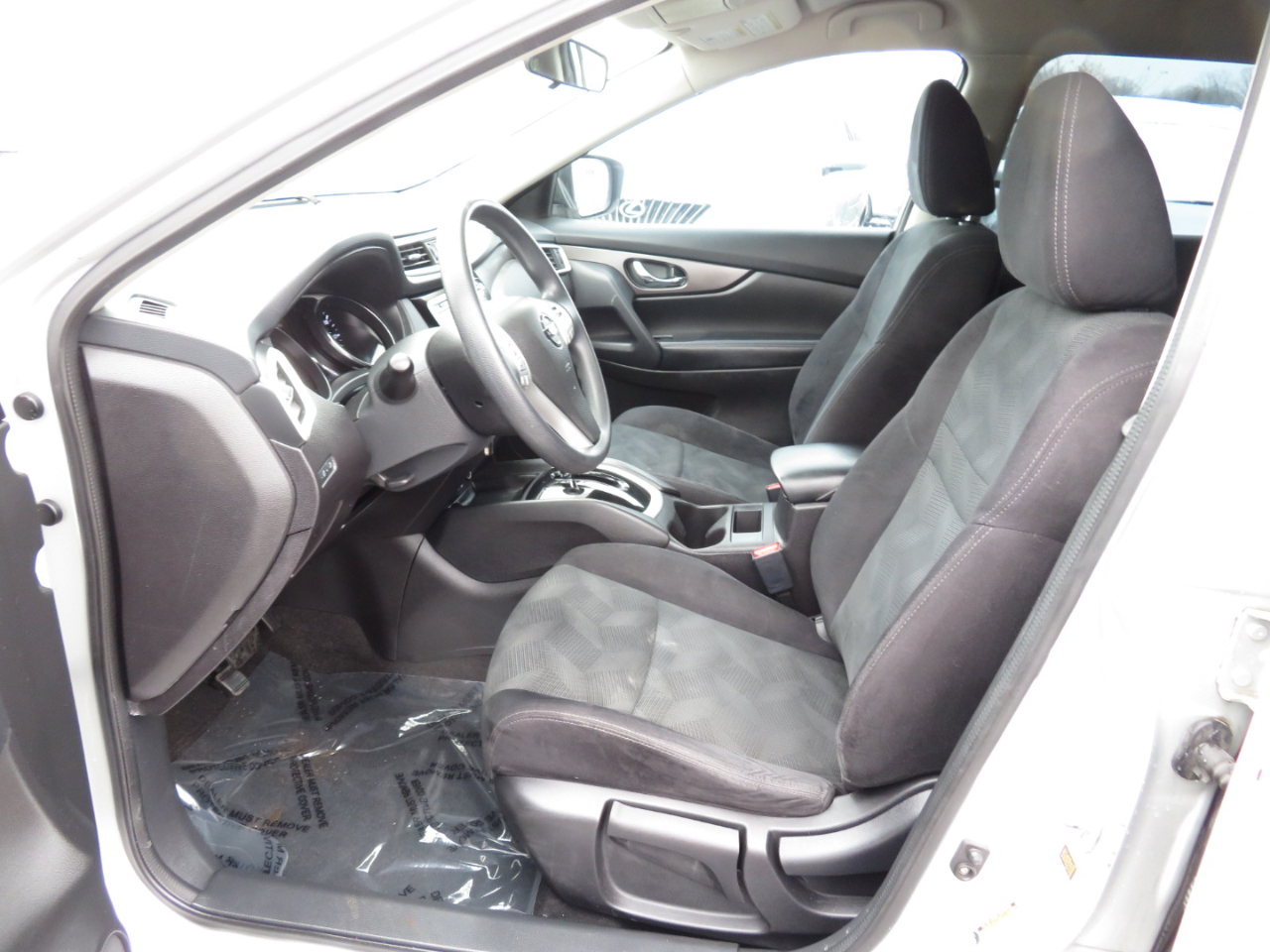 Nissan Rogue S 2WD 2014