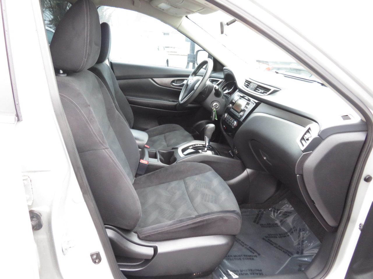 Nissan Rogue S 2WD 2014