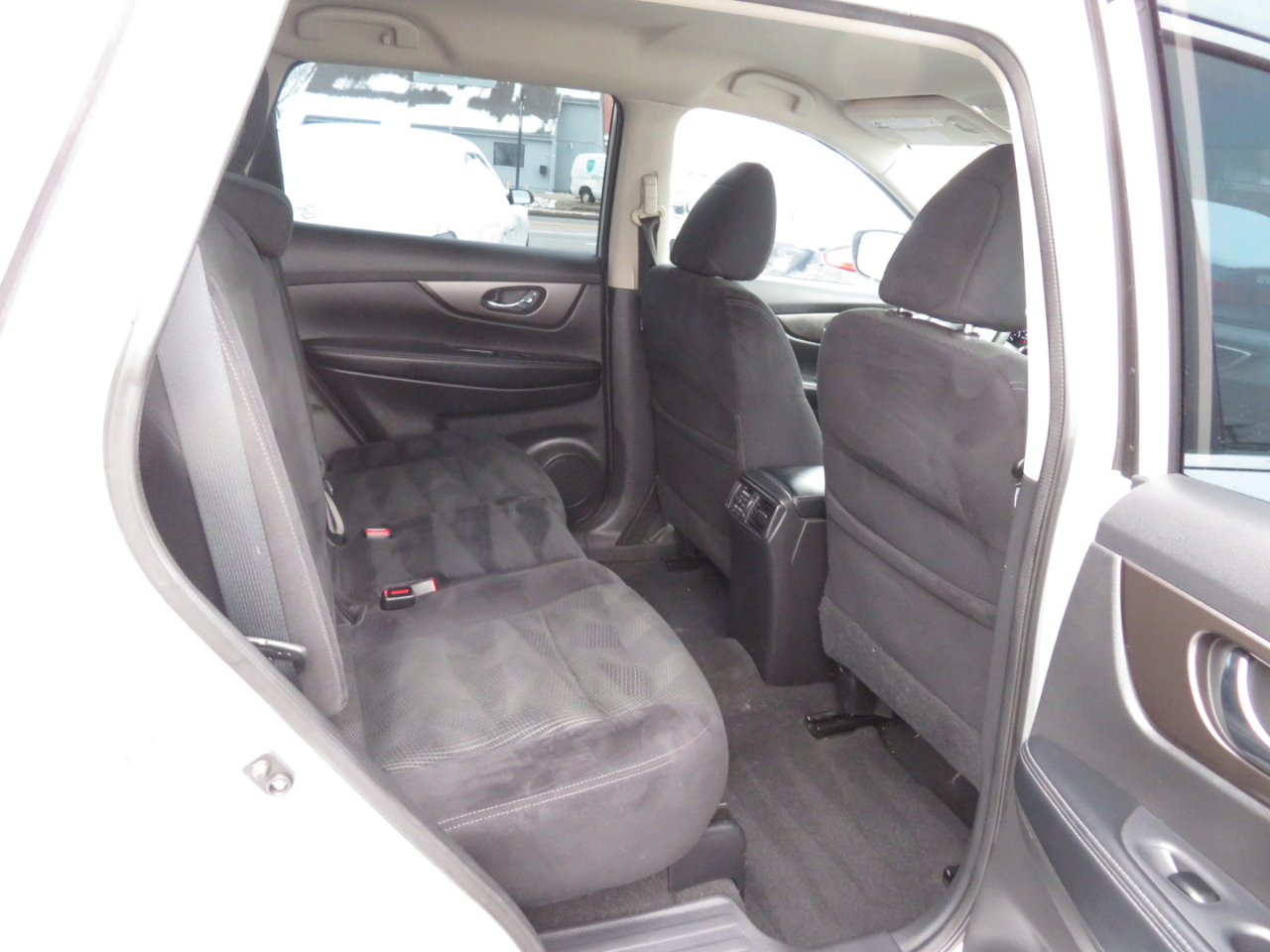 Nissan Rogue S 2WD 2014