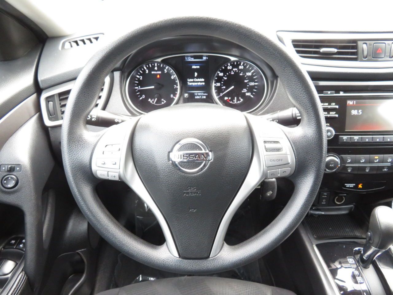 Nissan Rogue S 2WD 2014