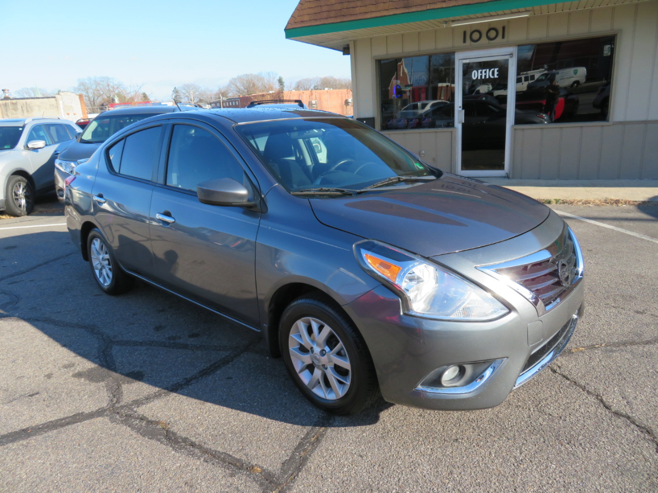Nissan Versa 1.6 SV Sedan 2017