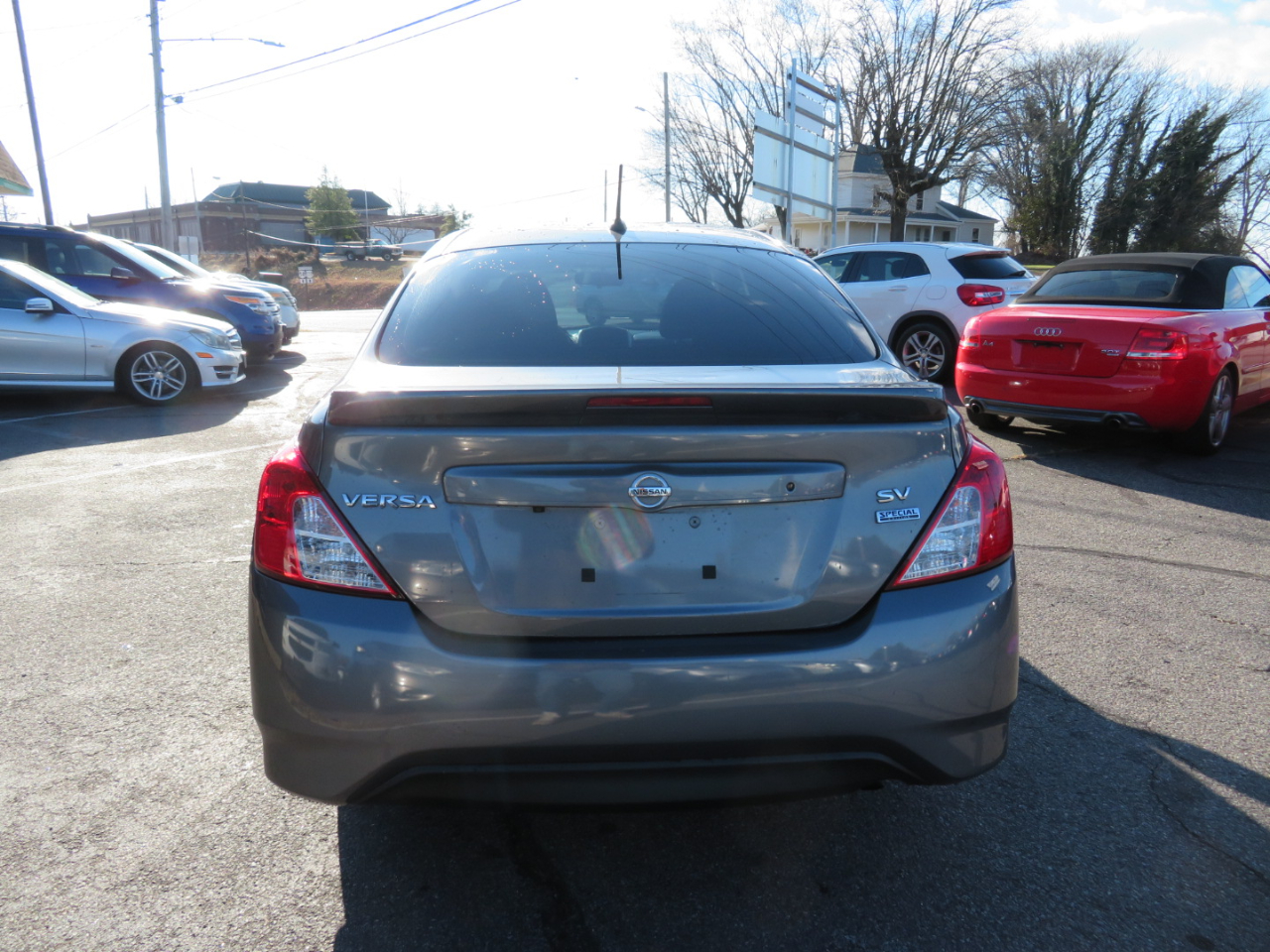 Nissan Versa 1.6 SV Sedan 2017