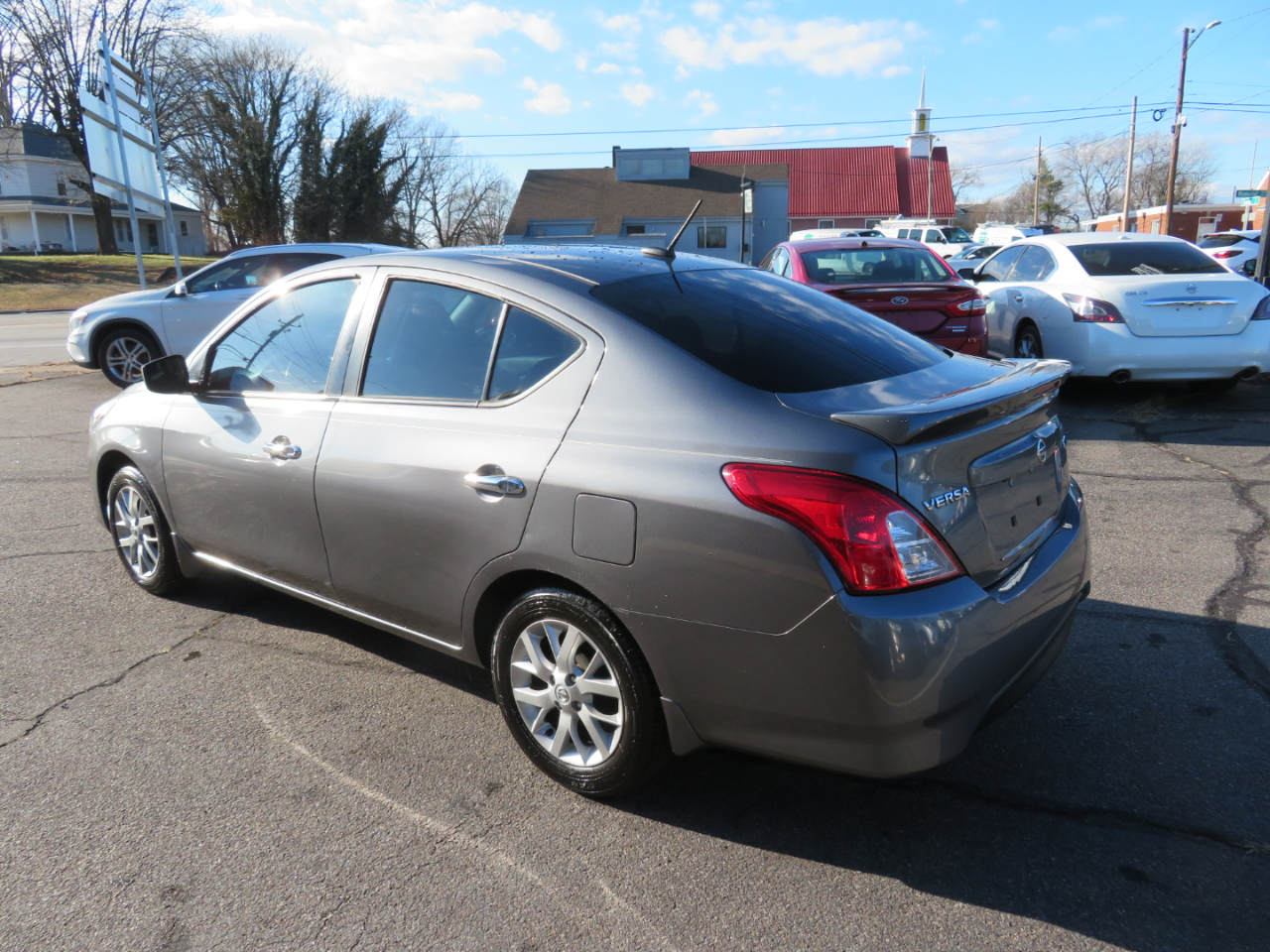 Nissan Versa 1.6 SV Sedan 2017