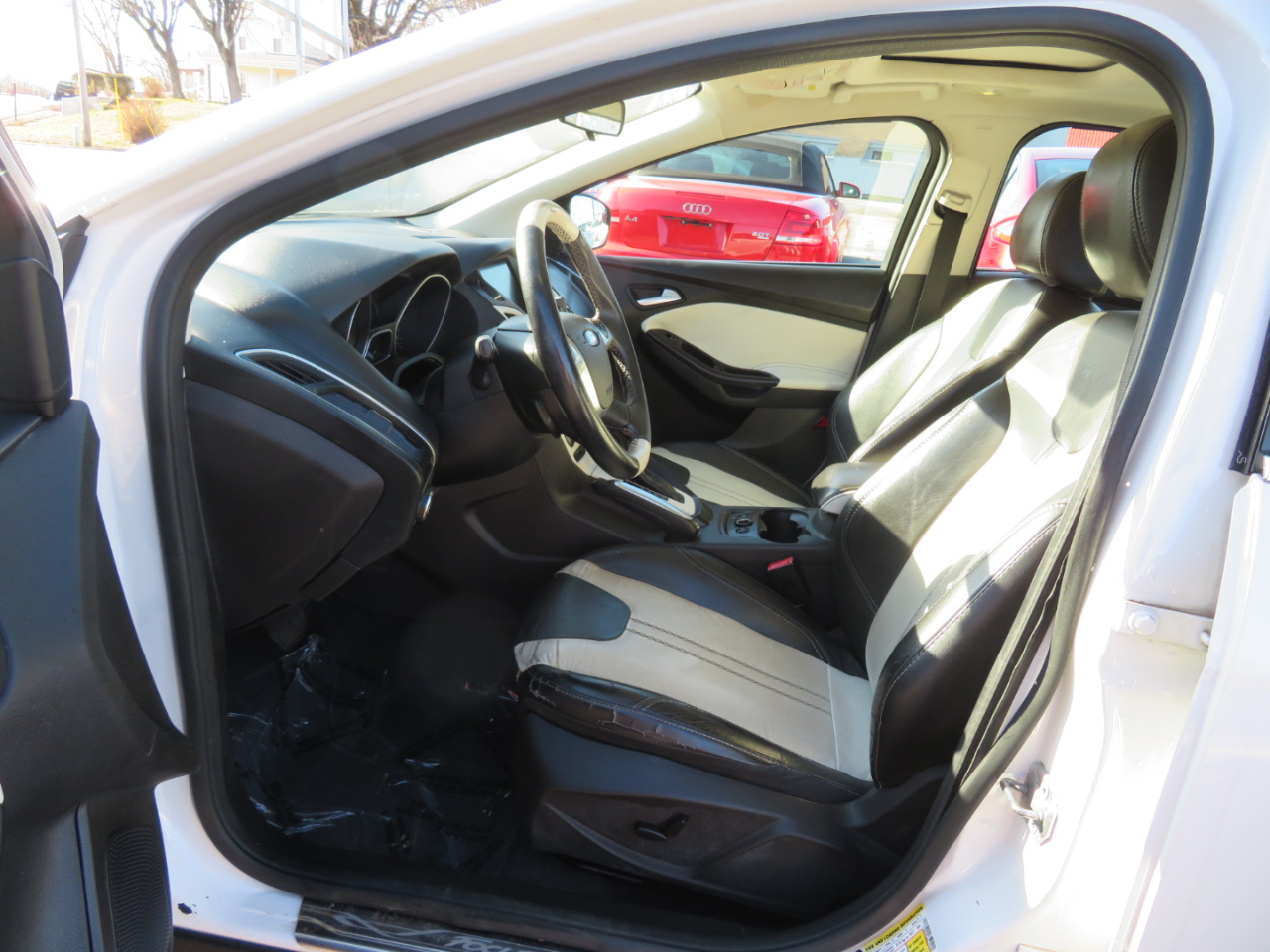 Ford Focus Titanium Hatch 2013