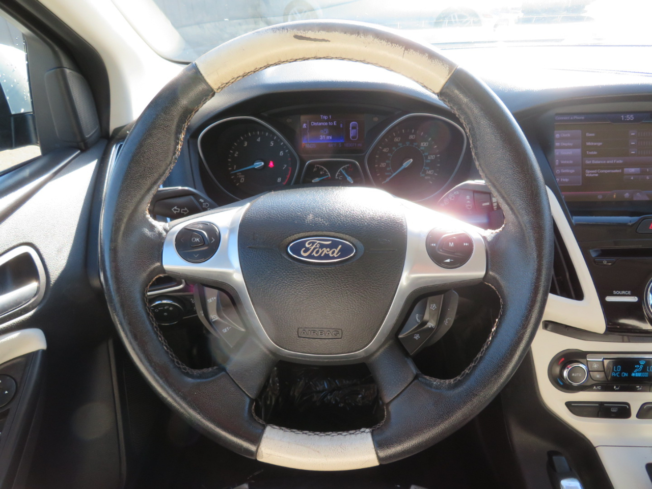 Ford Focus Titanium Hatch 2013