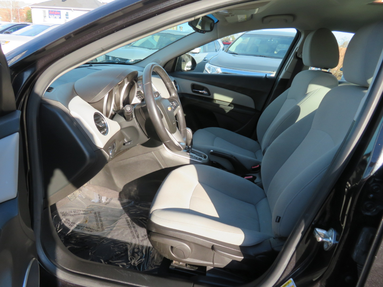 Chevrolet Cruze 1LT 2011