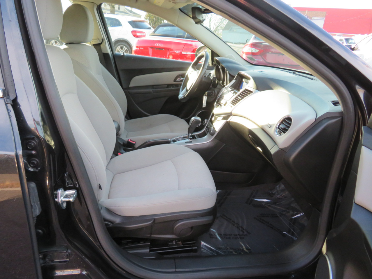 Chevrolet Cruze 1LT 2011