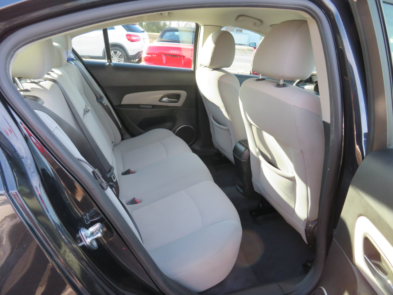 Chevrolet Cruze 1LT 2011