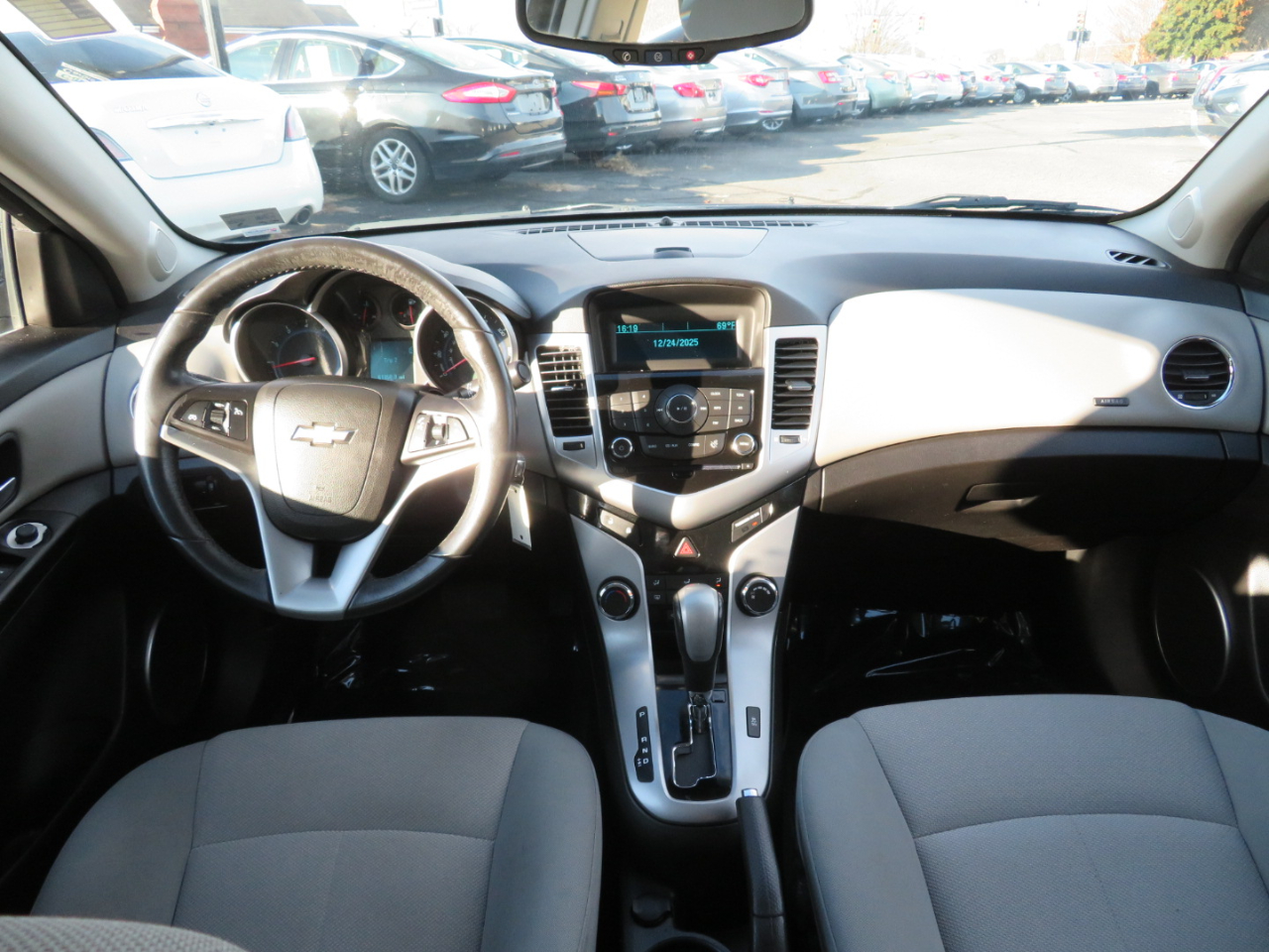 Chevrolet Cruze 1LT 2011