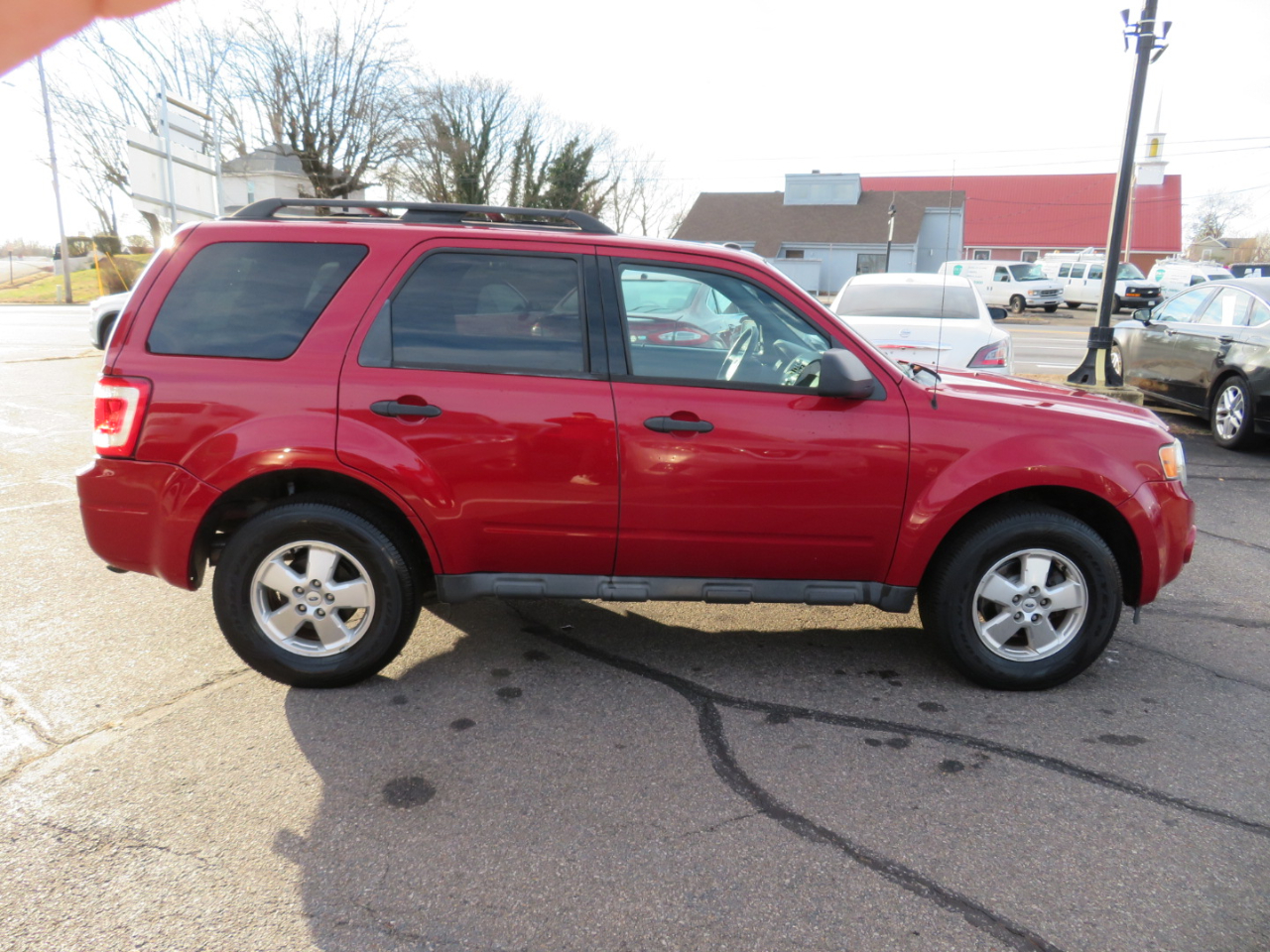 Ford Escape XLT FWD 2011