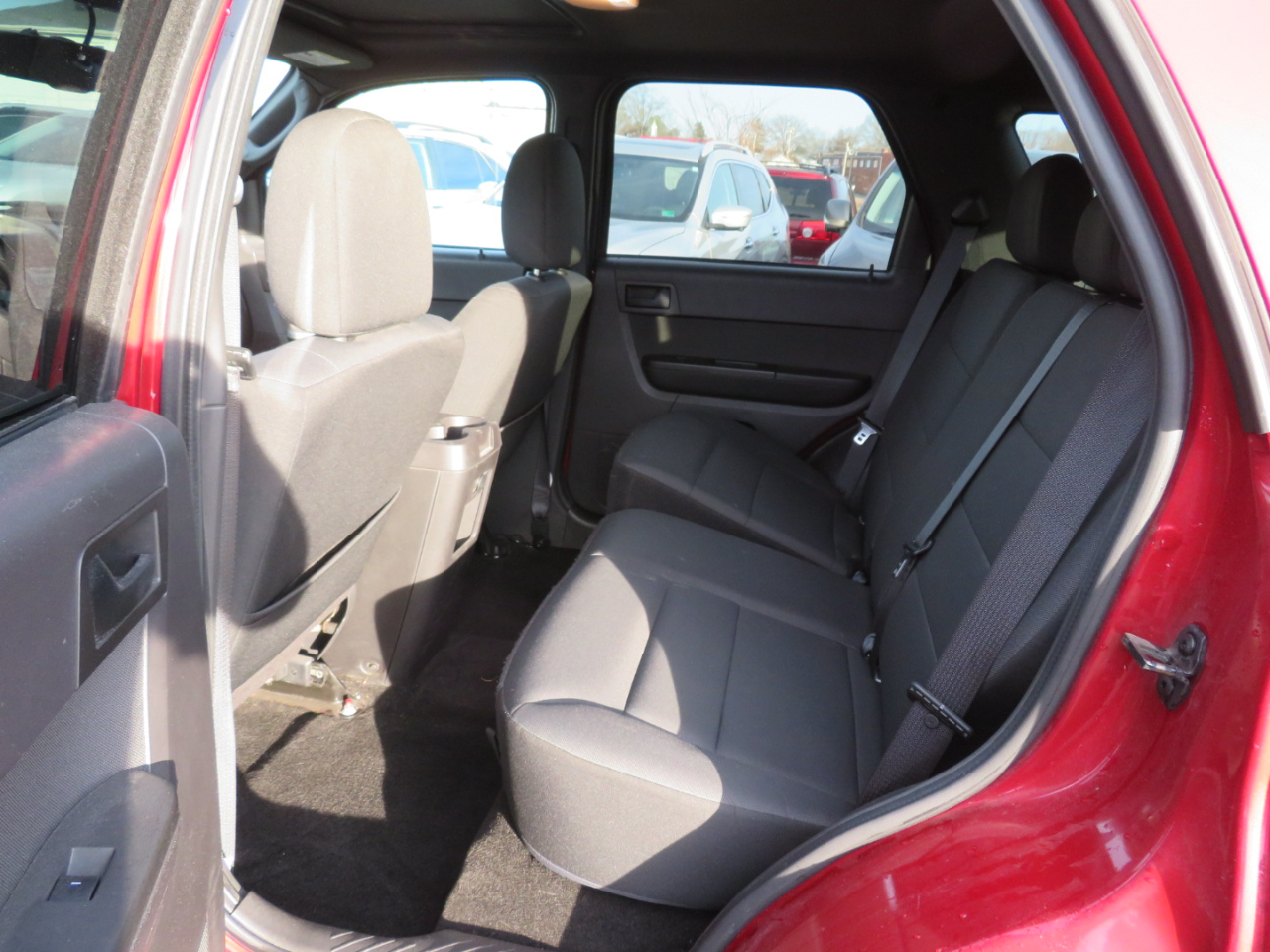 Ford Escape XLT FWD 2011