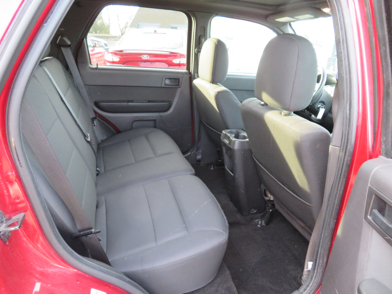 Ford Escape XLT FWD 2011