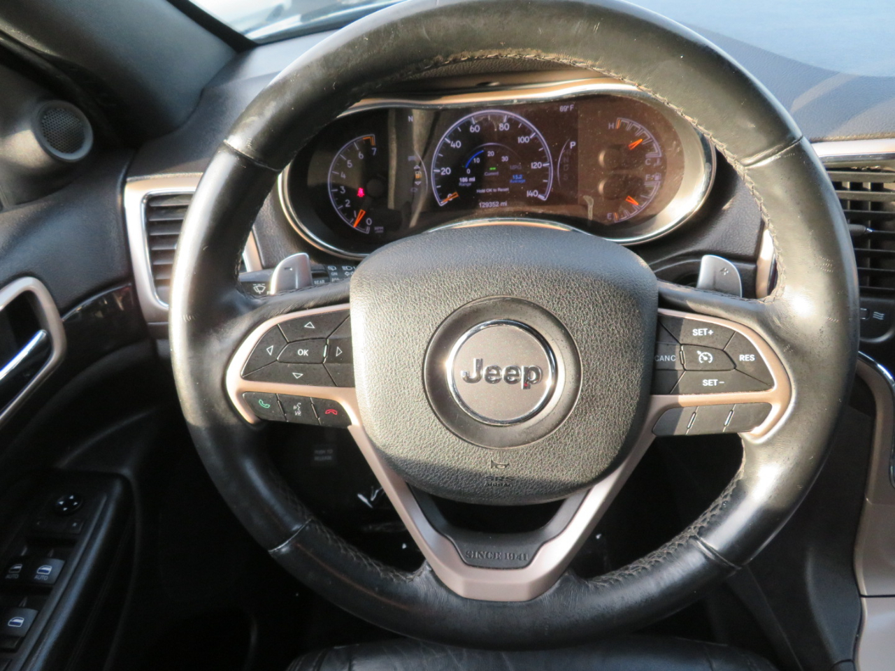 Jeep Grand Cherokee Laredo 4WD 2014