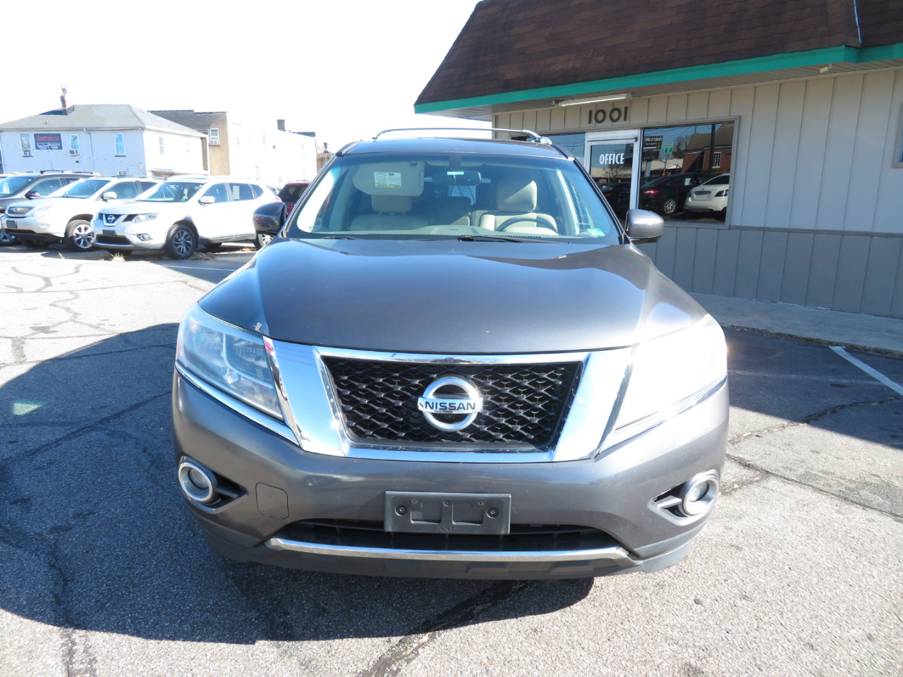 Nissan Pathfinder LE Platinum 2013