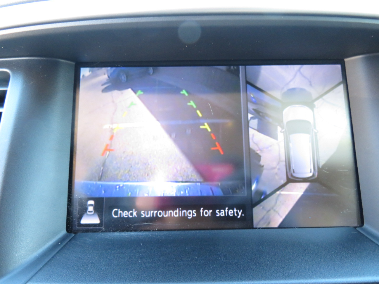 Nissan Pathfinder LE Platinum 2013