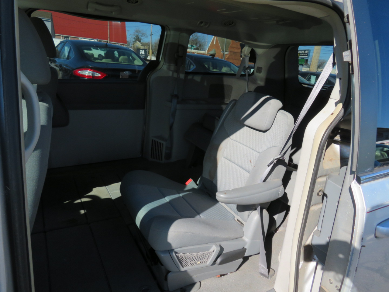Chrysler Town & Country Touring 2010