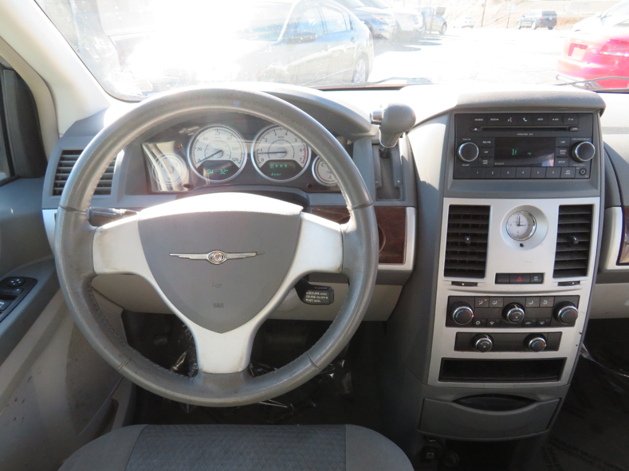 Chrysler Town & Country Touring 2010