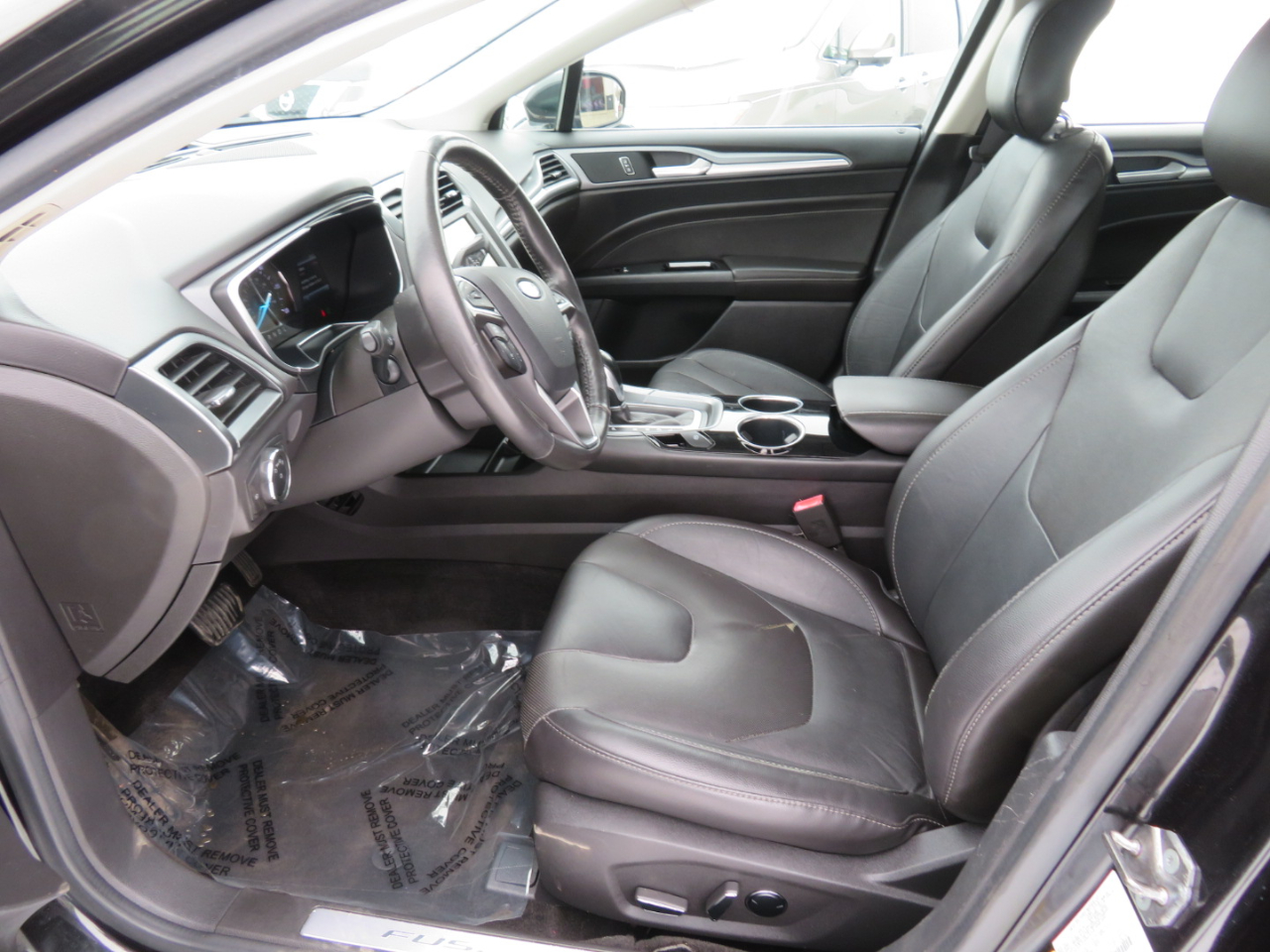 Ford Fusion Hybrid Titanium 2013